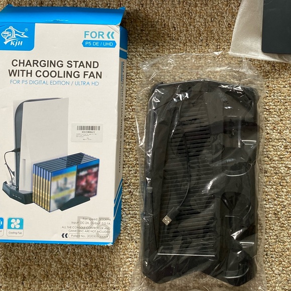 PlayStation 5 Accessories BUNDLE - Picture 13 of 13